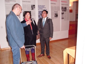 Sophie Cornford, Ding Peng and Dave Carey in the Haus der Demokratie